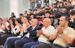 Tanınmış jurnalist, səyyah Azər Qərib BDU tələbələri ilə görüşüb