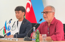 Tanınmış jurnalist, səyyah Azər Qərib BDU tələbələri ilə görüşüb