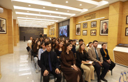BDU-da “Diplomatiya saatı”: XİN-in Yaxın Şərq və Afrika üzrə Baş İdarəsinin rəisi Elməddin Mehdiyevlə görüş