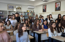BİRİNCİ KURSLARLA GÖRÜŞ