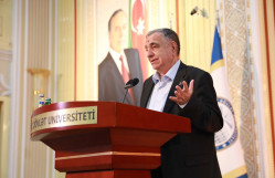 Tanınmış bəstəkar, BDU-nun dosenti Fikrət Əlizadənin “Qəlbin simfoniyası” adlı yubiley gecəsi