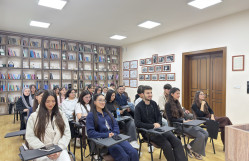 Lingua Conversation Club tərəfindən kimya fakültəsinin tələbələr üçün ilk təlim keçirilib