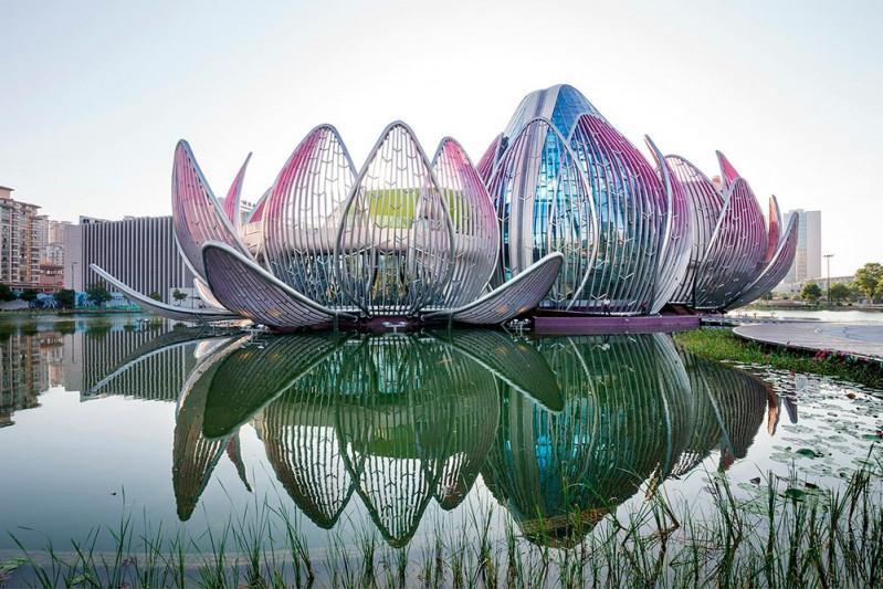 "Biomimetika: Biologiya və memarlığın vəhdəti" mövzusunda elmi seminar keçirilib
