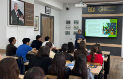 TƏDRİS İLİNİN İLK AÇIQ DƏRSİ