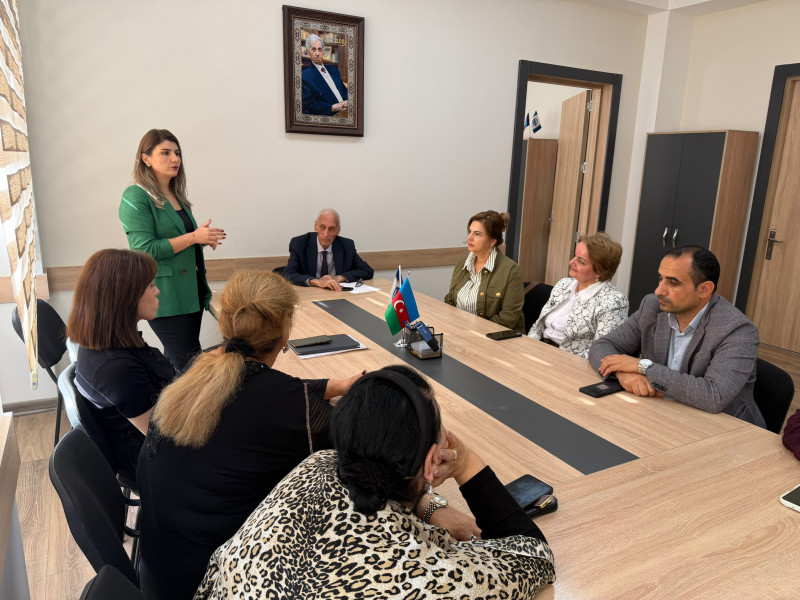 "Müstəqillik dövrü Axərbaycan mətbuatının əsas mövzu dairəsi" mövzusunda elmi seminar