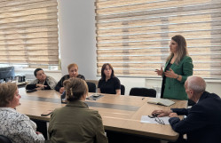 "Müstəqillik dövrü Axərbaycan mətbuatının əsas mövzu dairəsi" mövzusunda elmi seminar