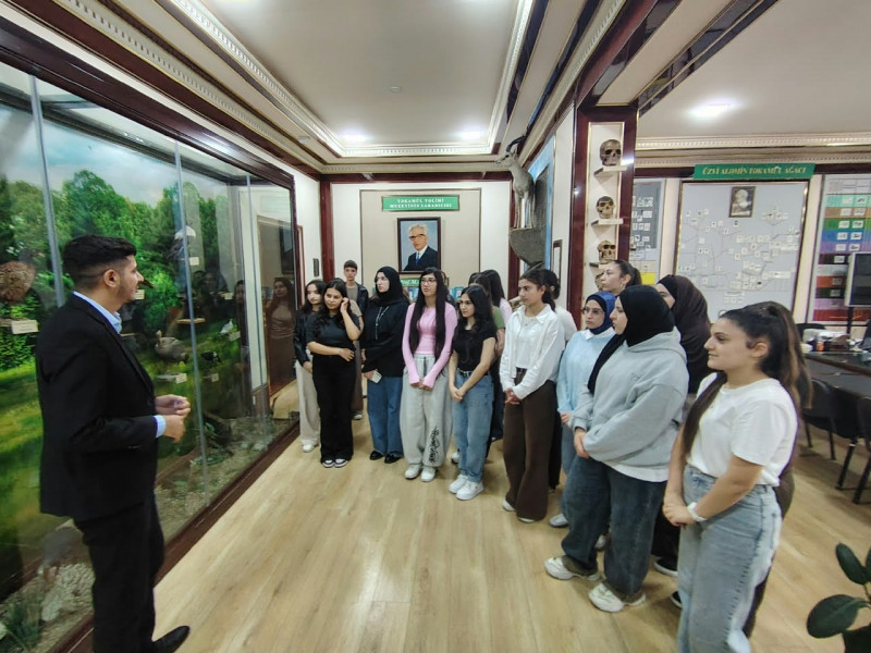 Biologiya fakültəsinin I kurs tələbələri Universitetin muzeylərini ziyarət ediblər