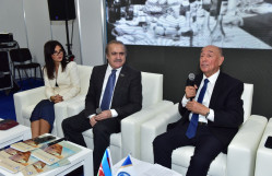 XII Bakı Beynəlxalq Kitab Sərgisində “BDU-nun Şərqşünaslıq jurnalı” təqdim olunub