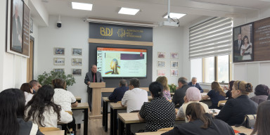 FAKÜLTƏDƏ ELMİ SEMİNAR