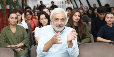 BDU-nun Biotibbi Tədqiqatlar və Texnologiyalar Mərkəzinin “Biotibb: Kəşfdən tətbiqə” adlı elmi tədbiri keçirilib