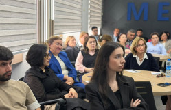 BDU-da “Tələbəyönlü tədrisin təşkili və biliyin qiymətləndirilməsi” mövzusunda təlim