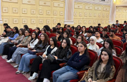 Bakı Dövlət Universitetində “Bayes statistikasının struktur biologiyasında rolu – ümumi baxış” mövzusunda elmi seminar keçirilib
