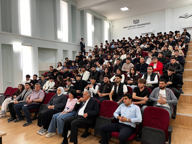 Coğrafiya fakültəsində “İxtisasdan-Karyeraya” mövzusunda seminar keçirilib