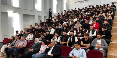 Coğrafiya fakültəsində “İxtisasdan-Karyeraya” mövzusunda seminar keçirilib