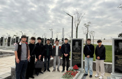 8 Noyabr - Zəfər Gününün 6-cı il dönümü münasibəti ilə Hərbi Memorial Məzarlığa yürüş keçirilib