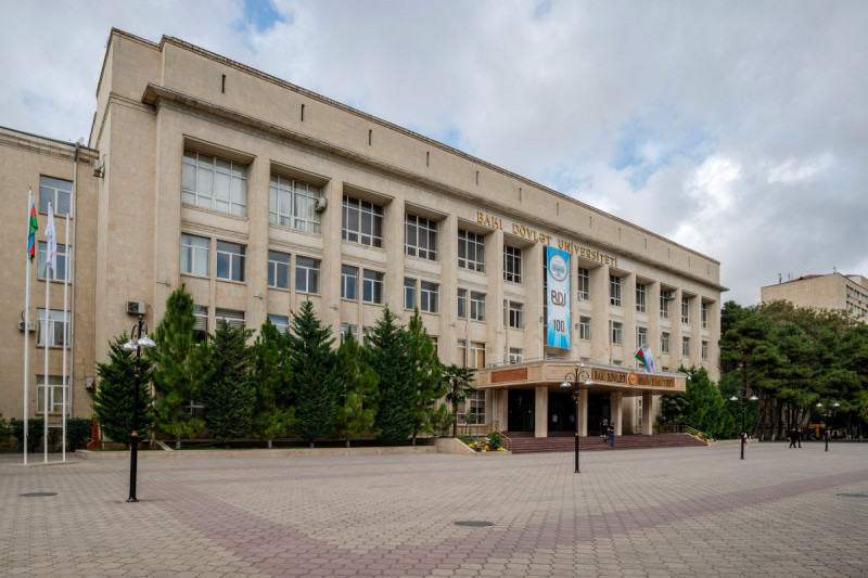 BDU-nun professoru Adilə Abbasova vəfat edib