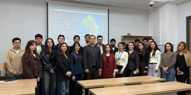 “Dəyişən xəritə, yazılan tarix”