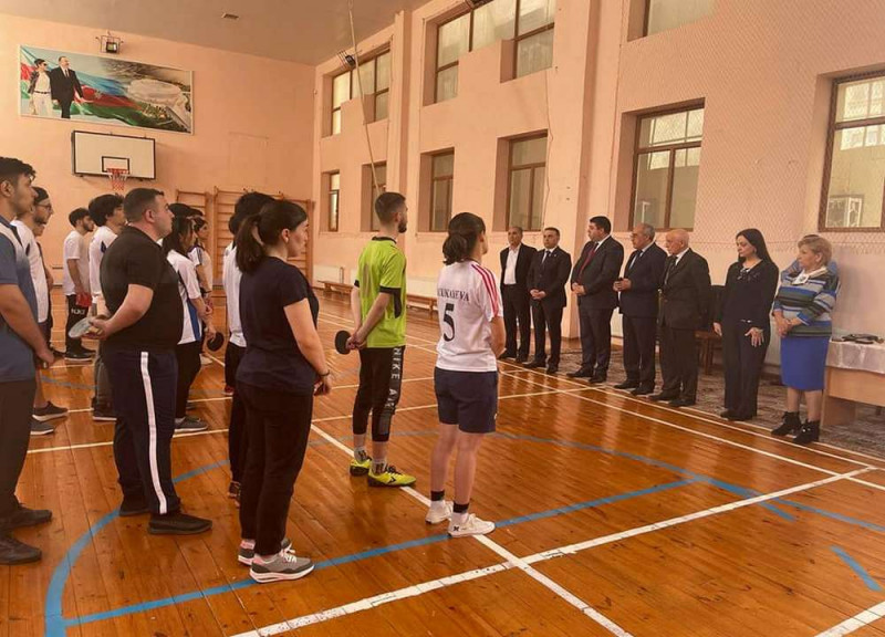 BDU-nun voleybol və stolüstü tennis komandaları qalib olub